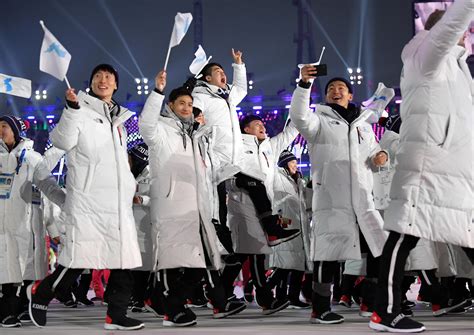 2018 PyeongChangin talviolympialaiset: Etelä-Korean ja Pohjois-Korean yhtymistä (The 2018 PyeongChang Winter Olympics: A Moment of Unification between South and North Korea)